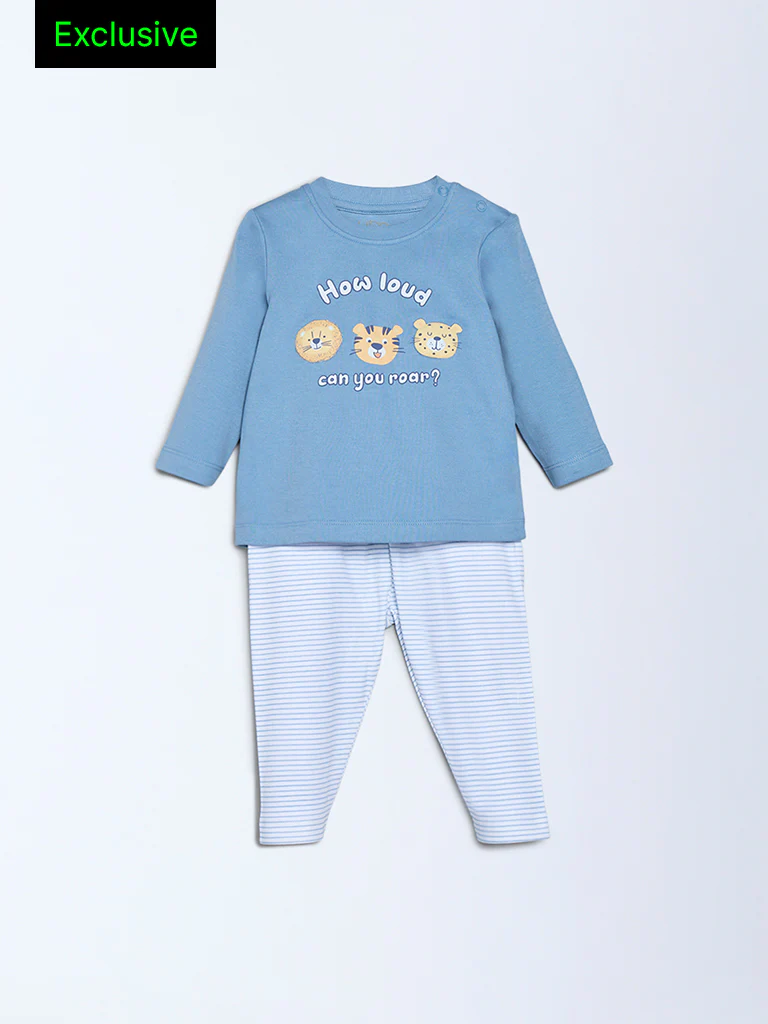 T-Shirt and Pants Set - Exclusive